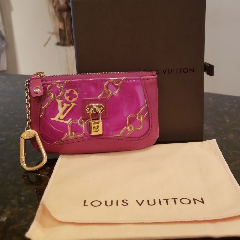 Louis Vuitton Charms Cles Limited Edition